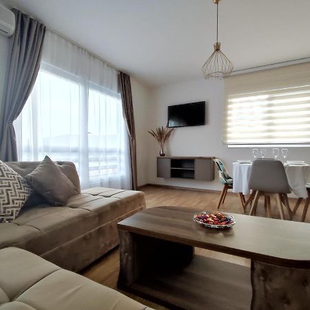 Elena Apartment Херцег Нови Екстериор снимка