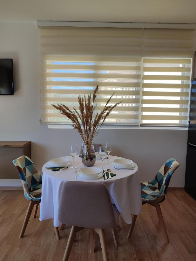 Elena Apartment Херцег Нови Екстериор снимка